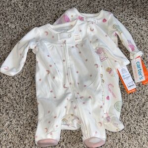 Carter's White and Pink 2-pack Newborn Footies